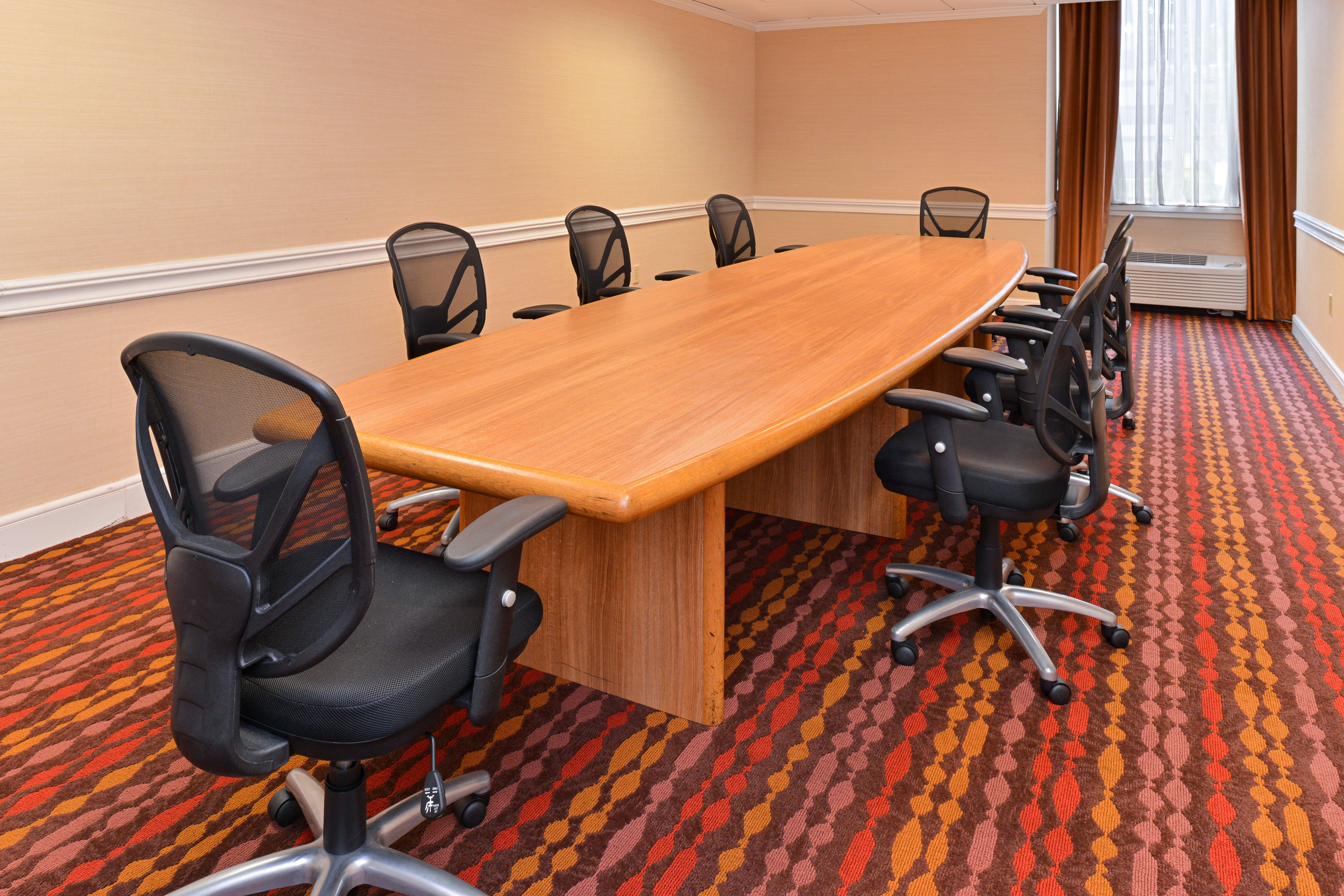 Holiday Inn New London By Ihg Zewnętrze zdjęcie